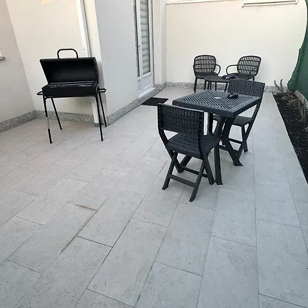 Charmante Maison Avec Terrasse Auterive  Exterior photo